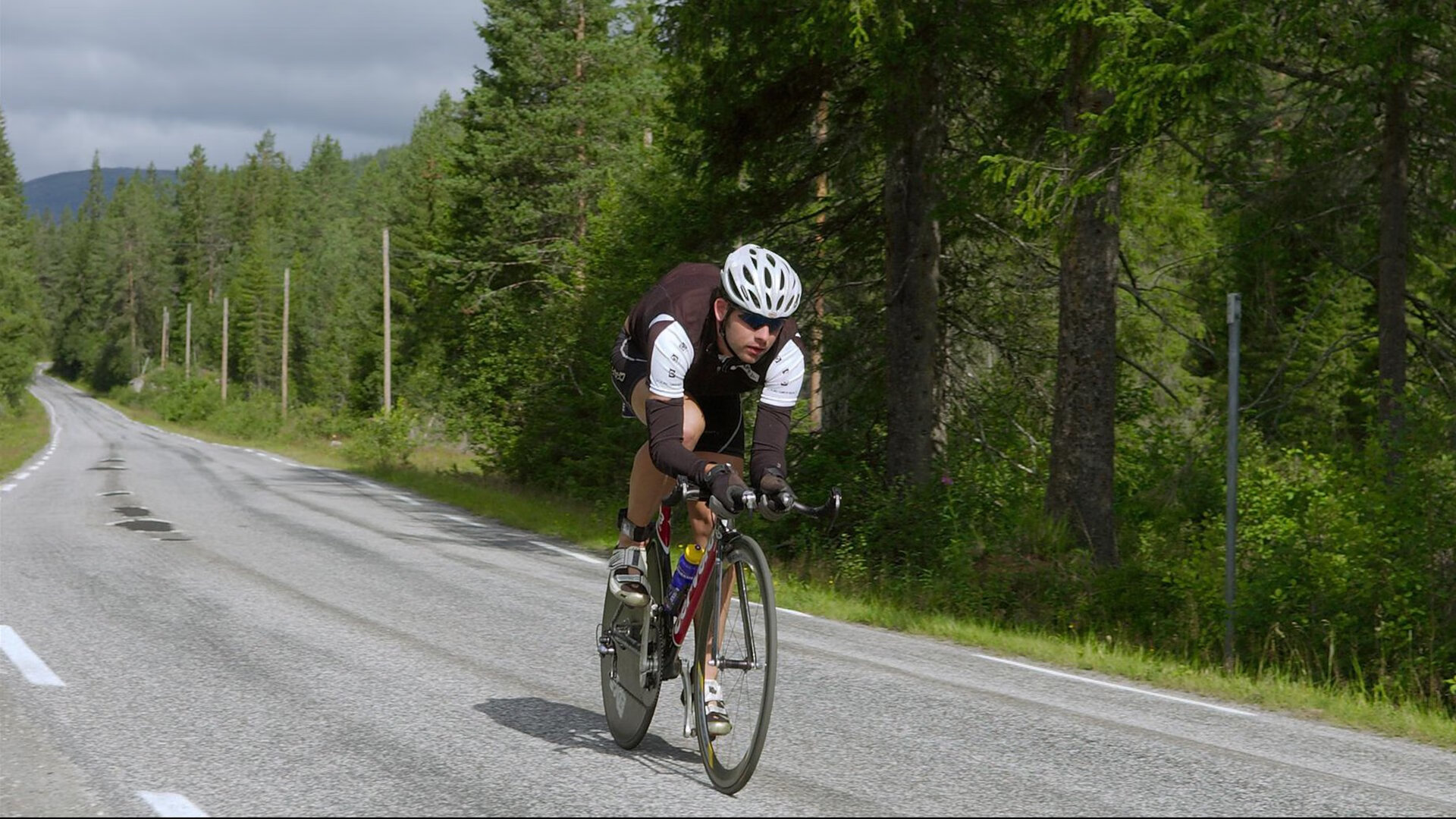 国际赛制改动增强了乒乓赛事的多样性，国际乒乓球比赛由国际乒乓球联合会主办